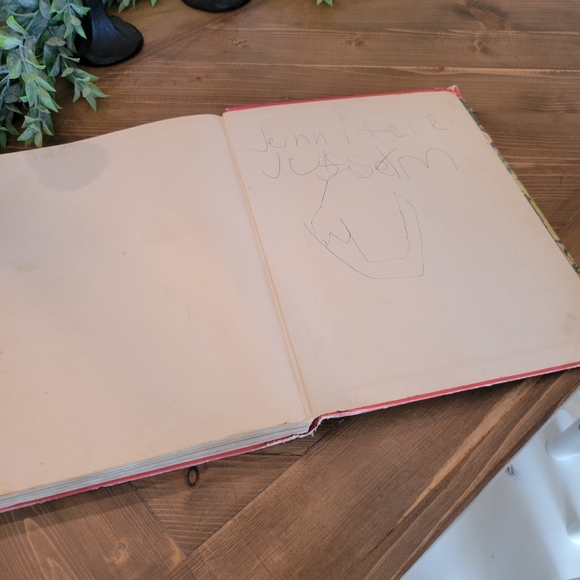 Nursery Rhymes And Songs Book 1974 Worn Vintage Classic - Picture 9 of 12